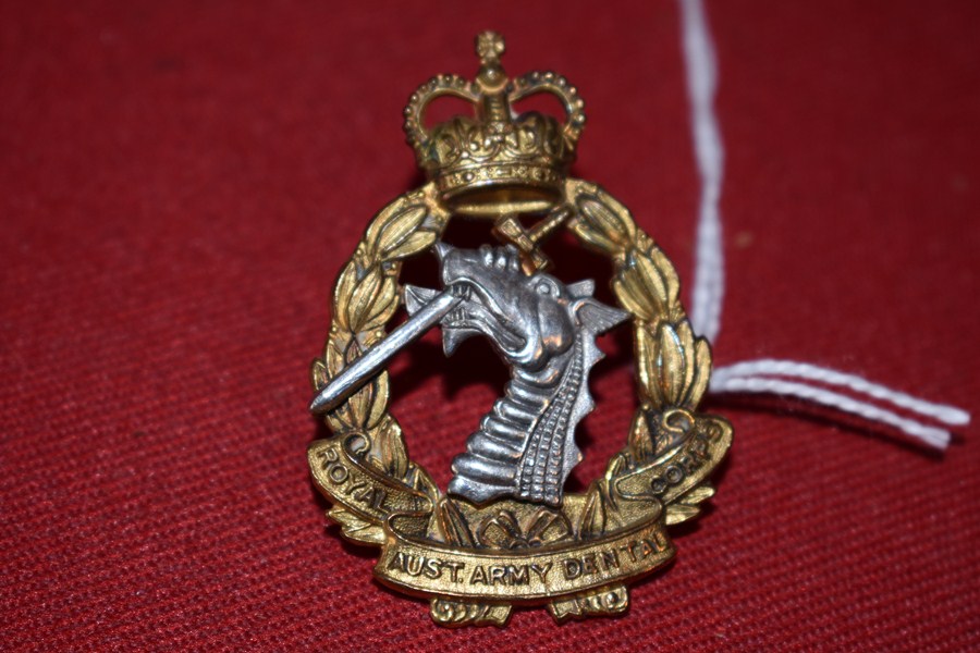 AUSTRALIAN ARMY HAT BADGE. DENTAL CORPS. 53-60-SOLD