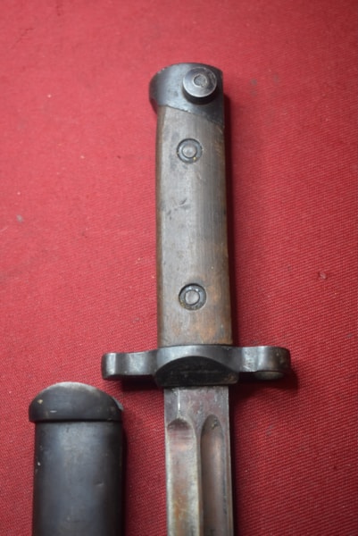 WW2 ITALIAN CARCANO BAYONET FIXED BLADE.