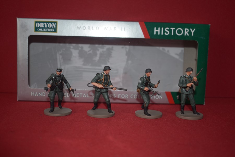 ORYON COLLECTION MILITARY FIGURES ART.2007 GERMAN GRENADIERS-SOLD