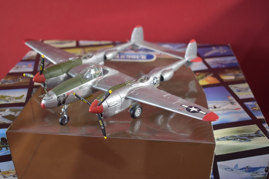 FRANKLIN MINT 1:48 DIE CAST P38 LIGHTNING-SOLD