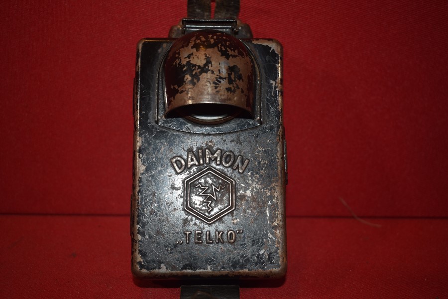 WW2 GERMAN SOLDIERS DAIMON TORCH-SOLD