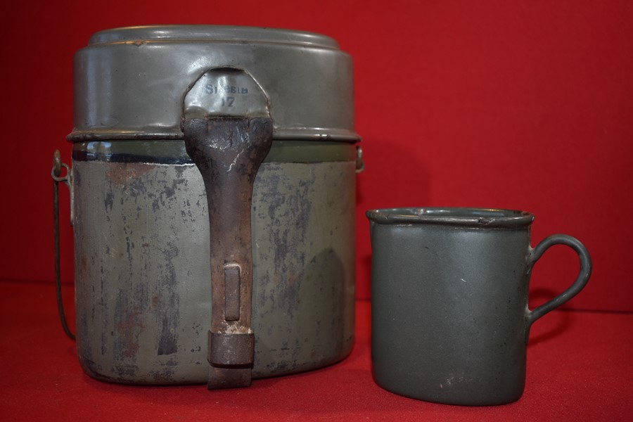 WW1 GERMAN SOLDIERS ENAMEL MESS TIN AND DRINKING CUP-SOLD