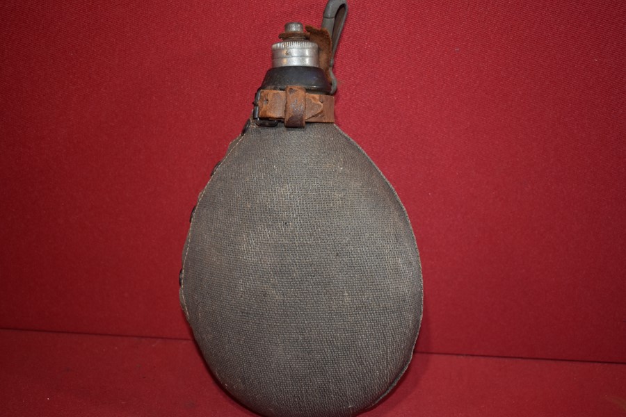 WW1 GERMAN WATER BOTTLE..-SOLD