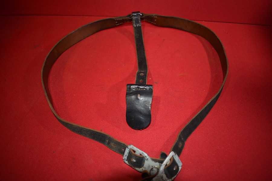 WW2 GERMAN EQUIPMENT Y STRAPS-SOLD