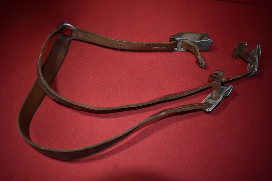 WW2 GERMAN SOLDIERS M31 LIGHTWEIGHT EQUIPMENT STRAPS-SOLD