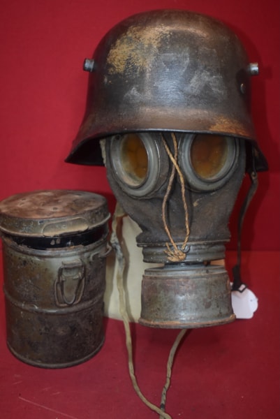WW1 GERMAN SOLDIERS GAS MASK AND TIN WITH STRAPS