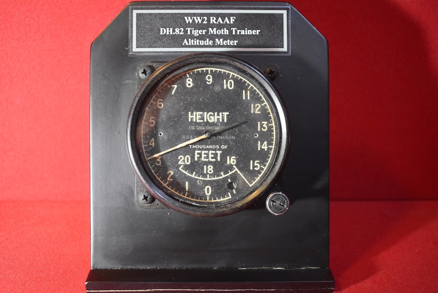 WW2 RAAF DE-HAVILAND DH.82 TIGER MOTH ALTITUDE METER-SOLD