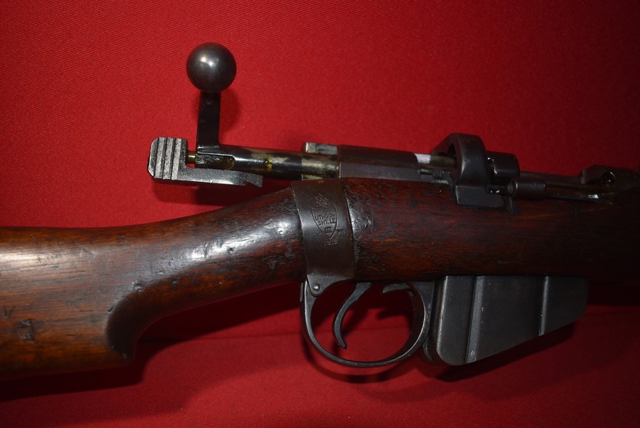 DE-ACTIVATED 303 RIFLE BY LITHGOW dated 1918-SOLD