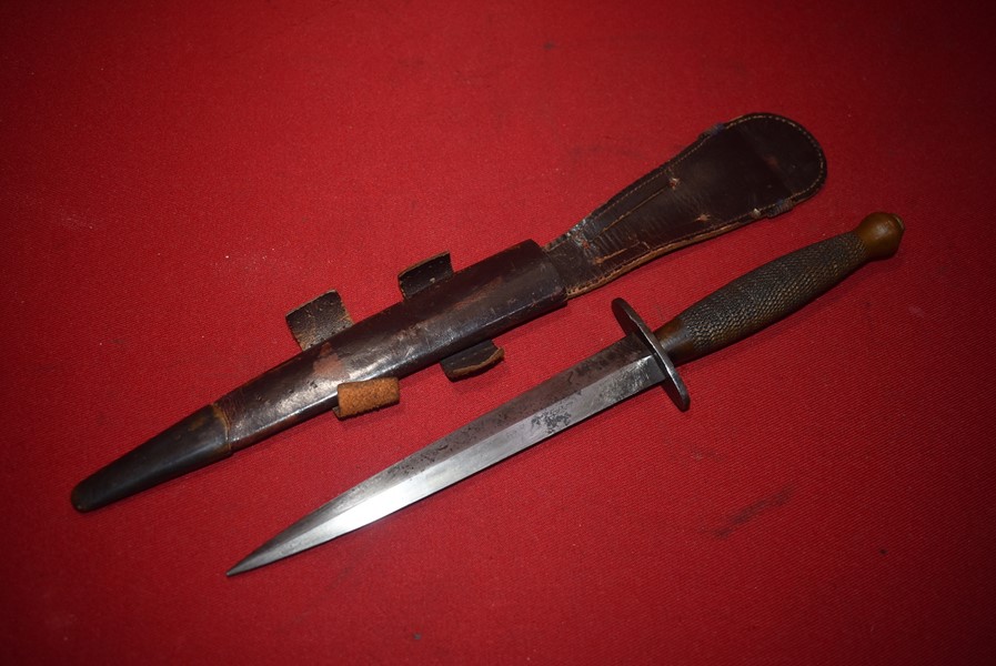 WW2 BRITISH 2nd PATTERN FAIRBURN-SYKES FIGHTING KNIFE BROAD ARROW MARKED-SOLD