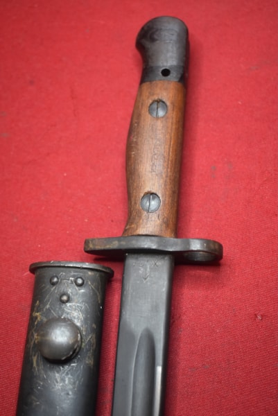 WW2 AUSTRALIAN ISSUE 303 BAYONET 