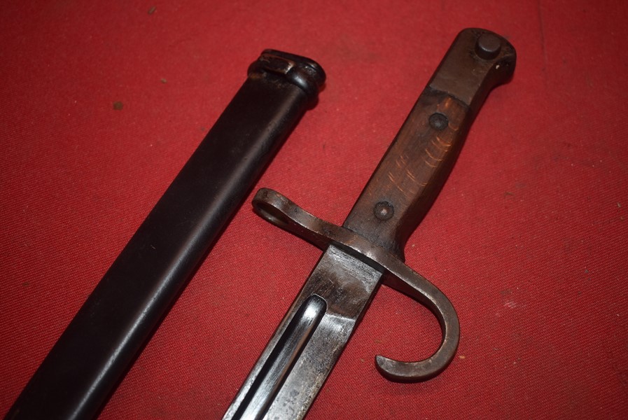 WW2 JAPANESE SOLDIERS BAYONET-SOLD