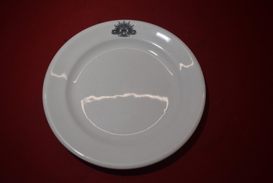 WW2 AUSTRALIAN ARMY SOLDIERS DINNER PLATE-SOLD