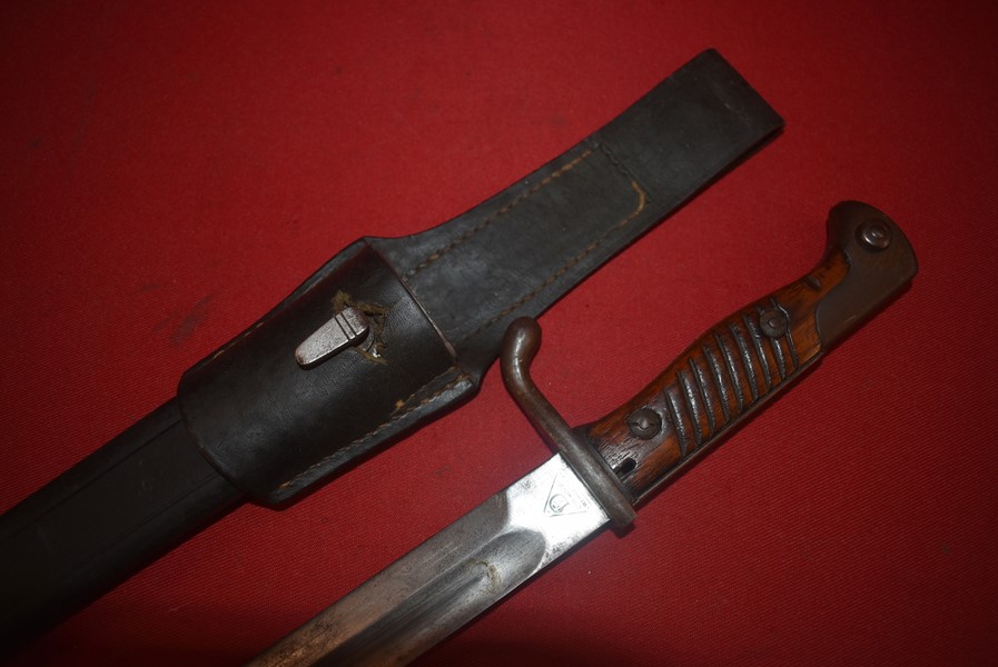 WW1 GERMAN 98/05 BUTCHER BAYONET DATED 1916-SOLD