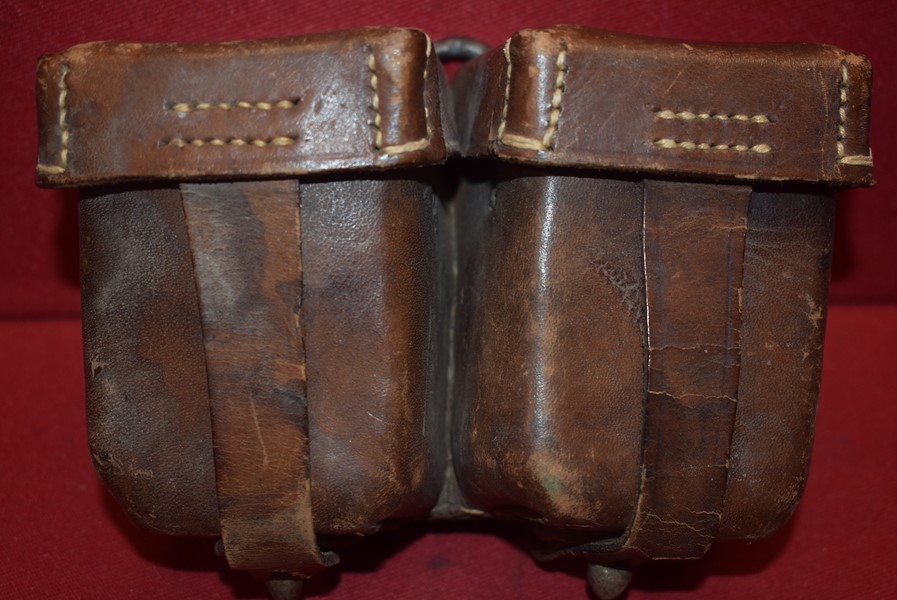 WW1 GERMAN M95 AMMO POUCHES FOR THE MANNLICHER RIFLE DATED 1918-SOLD