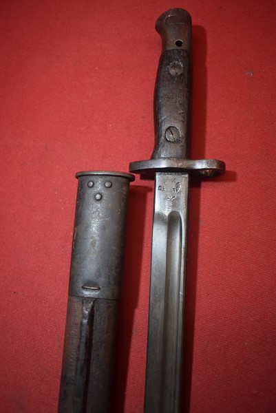 WW2 BRITISH/AUSTRALIAN PATTERN 1907 BAYONET FOR THE .303 RIFLE.-SOLD