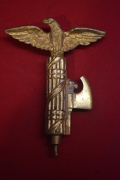 WW2 ITALIAN ARMY FASCIST FLAG POLE FINIAL. b.-SOLD