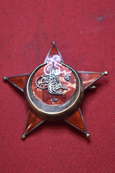 WW1 TURKISH/OTTOMAN EMPIRE GALIPOLI STAR BY GERMAN MAKER WERNER-SOLD