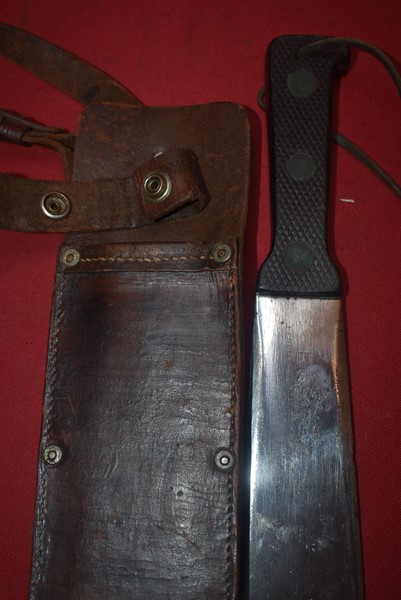 WW2 BRITISH PARATROOPERS/FAR EAST CHINDITS SHORT MACHETE FIGHTING KNIFE BY MARTINDALE
