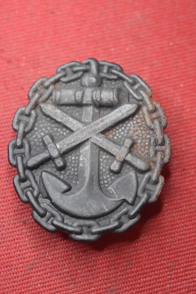 IMPERIAL GERMAN WW1 KRIEGSMARINE WOUND BADGE IN BLACK-SOLD