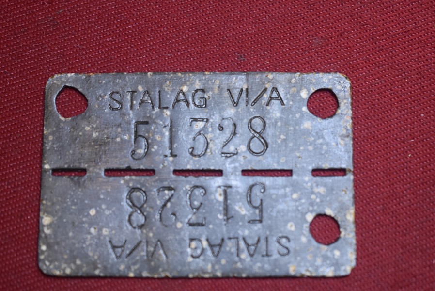 WW2 POW ID DISC STALAG V1/A-SOLD