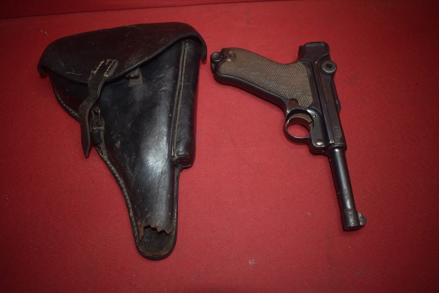 DE-ACTIVATED WW1 GERMAN GERMAN LUGER PISTOL AND HOLSTER DATED 1917-SOLD
