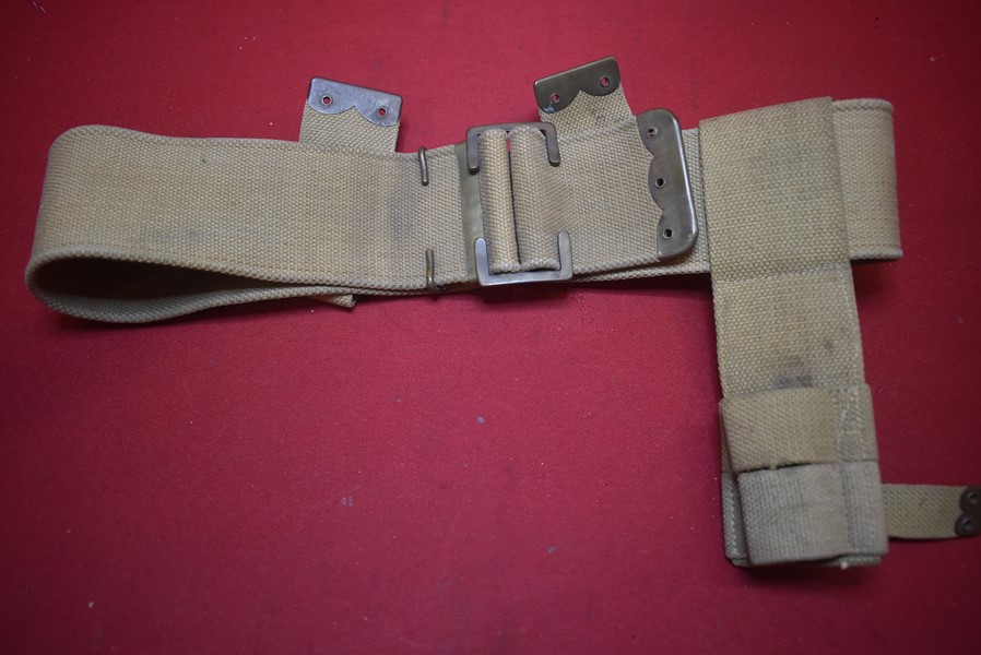 WW1 BRITISH/AUSTRALIAN PATTERN 1908 WEBBING BELT AND BAYONET FROG-SOLD