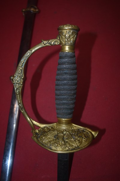 US CIVIL WAR MODEL 1860 STAFF AND FIELD OFFICERS SWORD MAKER MARKED