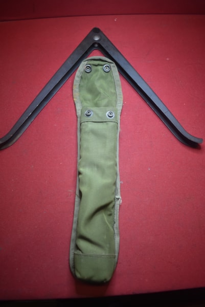 M16 BIPOD AND CARRY BAG