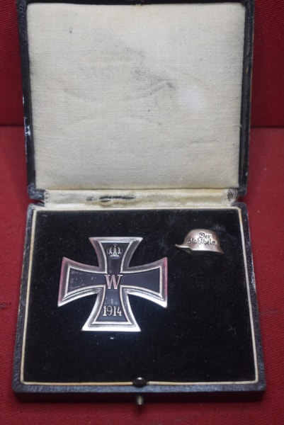 WW1 GERMAN CASED IRON CROSS FIRST CLASS WITH STAHLELM PIN