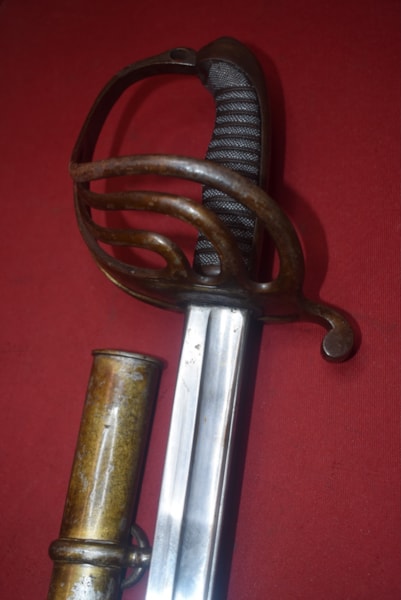 FRENCH 1883 CAVALRY OFFICERS SWORD