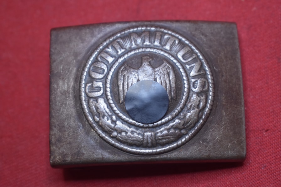 WW2 GERMAN ARMY BELT BUCKLE.b