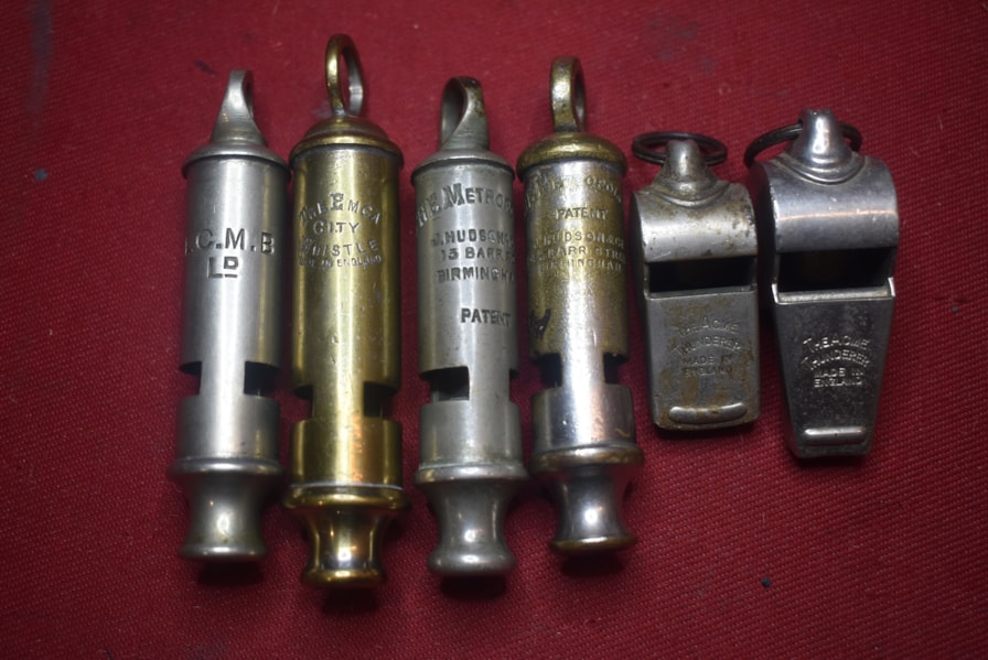 6 X COLLECTABLE WHISTLES