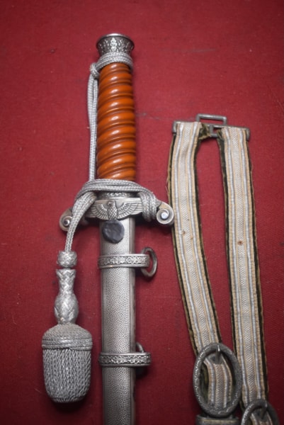 WW2 GERMAN ARMY OFFICERS DAGGER BY EIKHORN-SOLD