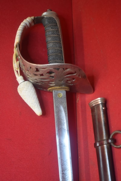 WW1 BRITISH 1895/97 INFANTRY OFFICERS SWORD YORK REGT