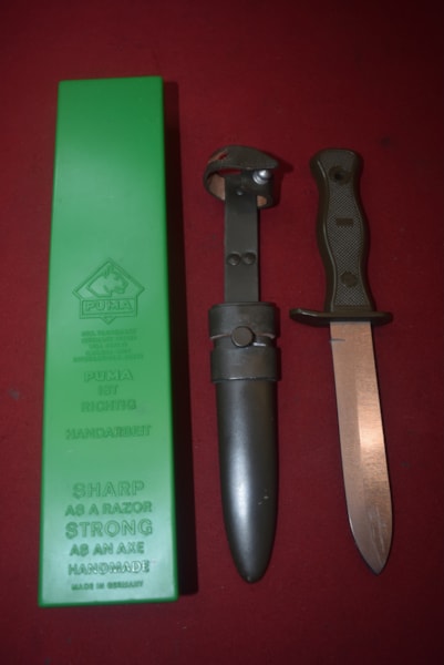 BOXED WEST GERMAN ARMY/CIVILIAN FIGHTING KNIFE BY PUMA