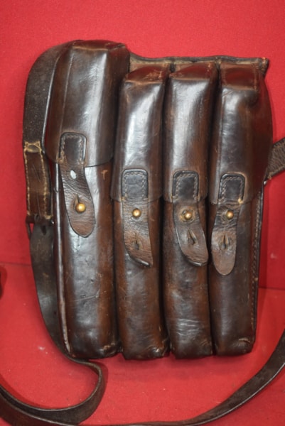 RARE WW2 GERMAN  FOUR POCKET LEATHER MP41 AMMO POUCH.