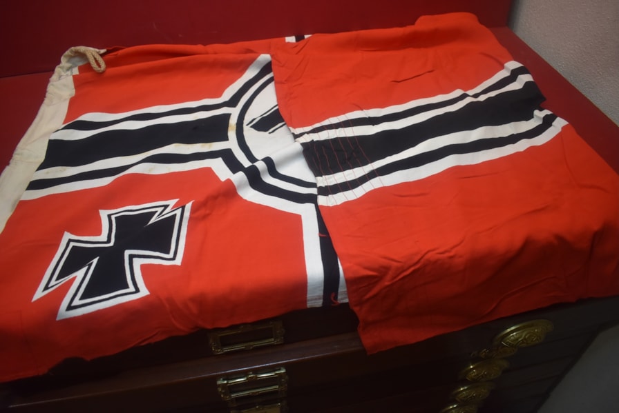 WW2 GERMAN KRIEGSMARINE FLAG-SOLD