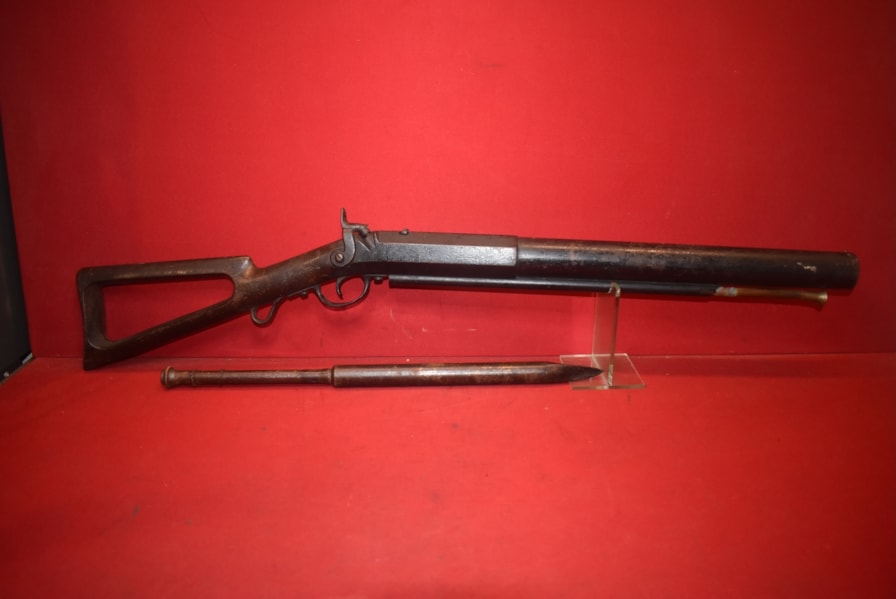 19TH CENTURY IRON WHALERS HARPOON GUN AND LANCE