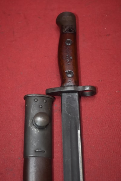 AUSTRALIAN ISSUED KOREAN/MALAYAN/VIETNAM WAR PERIOD OWEN GUN BAYONET BY LITHGOW